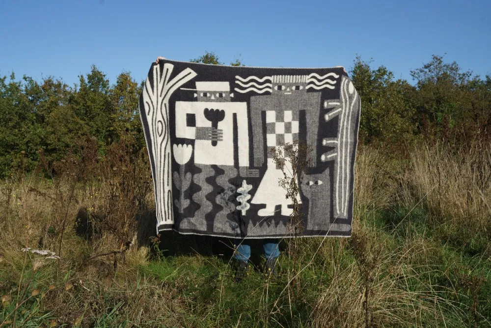 Donna Wilson Me and You Wolldecke 180x130cm Schurwolle