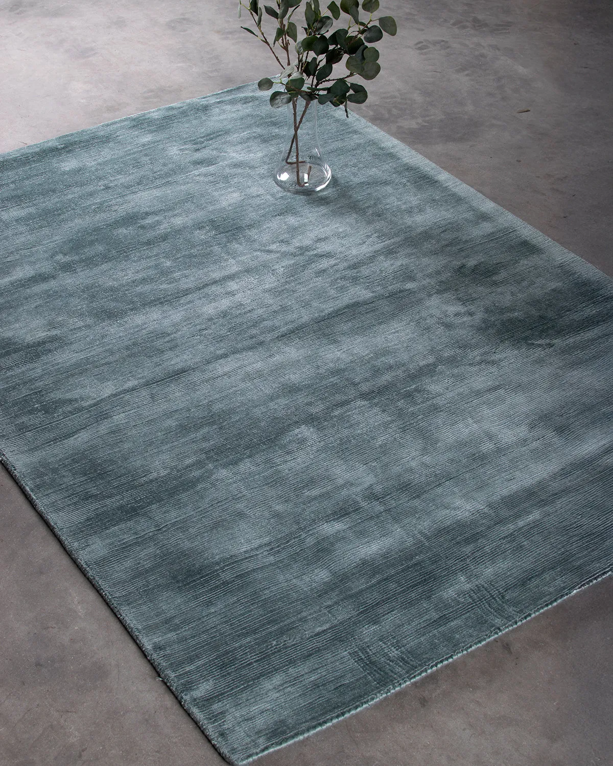 HC Interior Rugs Larvik 1960-445 Teppich Granite Green Viskose