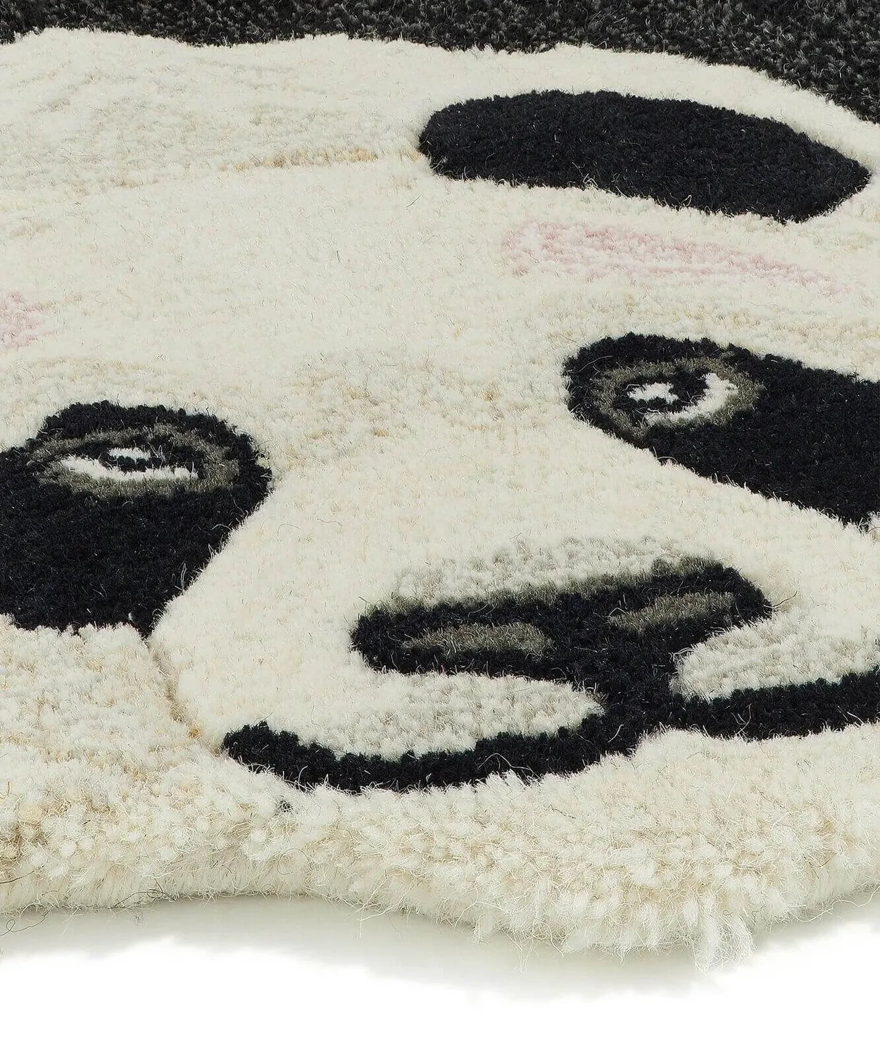 Doing Goods Plumpy Panda Large Teppich Wolle handgetuftet