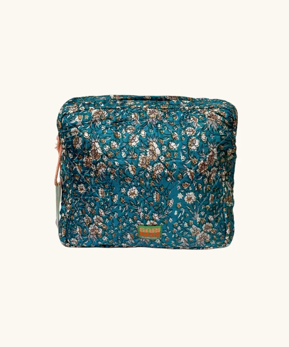 Doing Goods Gia Gia Travel Pouch 559 Kosmetiktasche Vintage-Sari Unikat