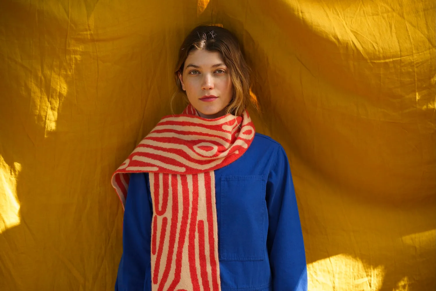 Donna Wilson Log Inferno Schal Lammwolle 191cm