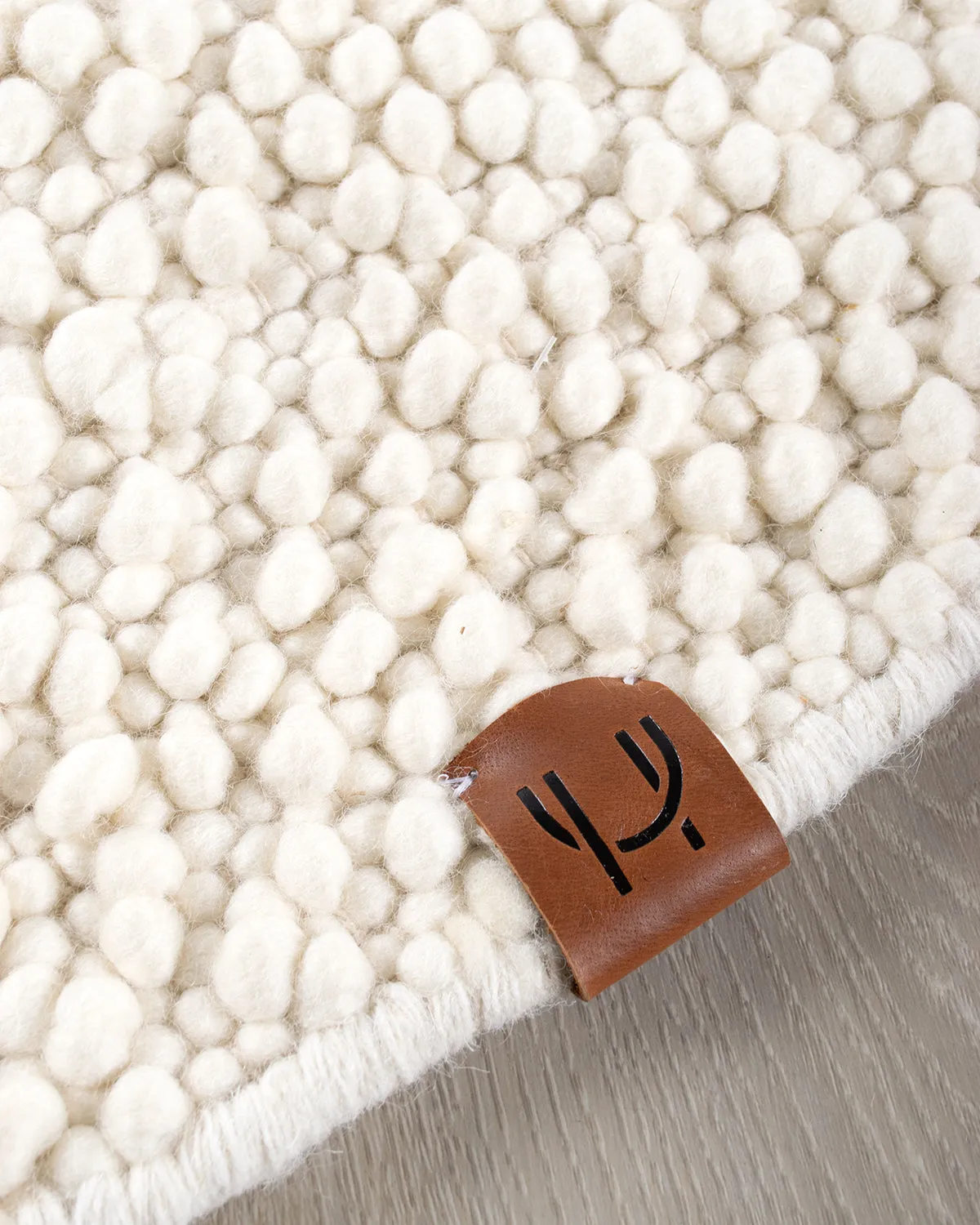 HC Interior Rugs Pebble 4550-060 Teppich Ivory Ø 200 cm Schurwolle