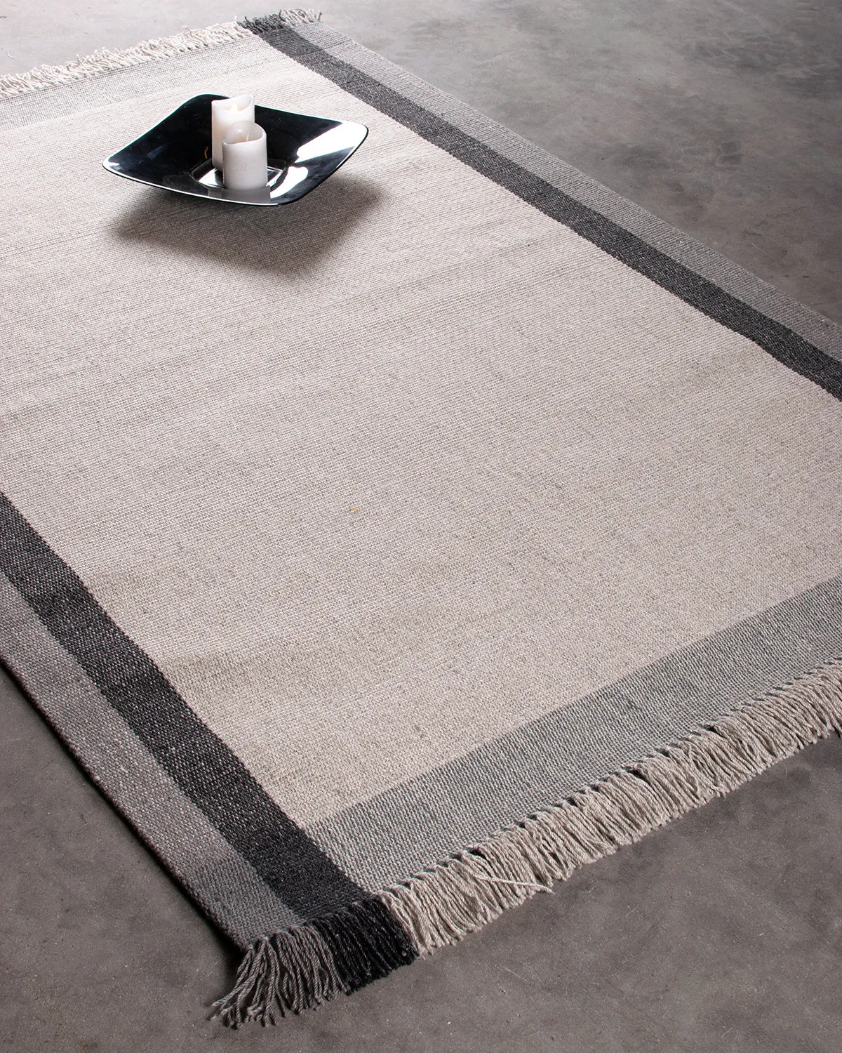 HC Interior Rugs Oslo 1170-030 Teppich Grey 140x200 Fransen