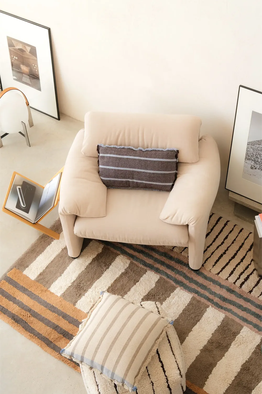 Lorena Canals Lines Pouf 45x45 Natur gestreift