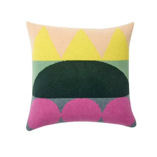 Donna Wilson Totem Large Square Kissen 50x50 Lammwolle