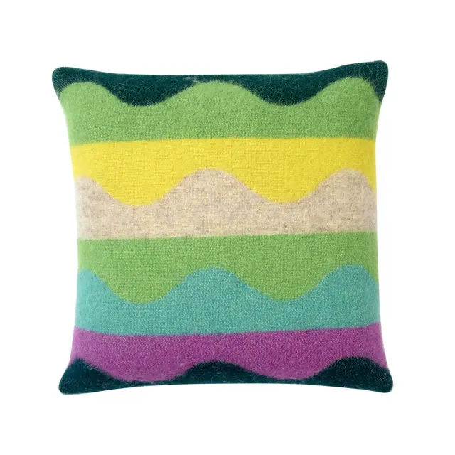 Donna Wilson Wiggle Kissen Grün 42x42 Lambswool
