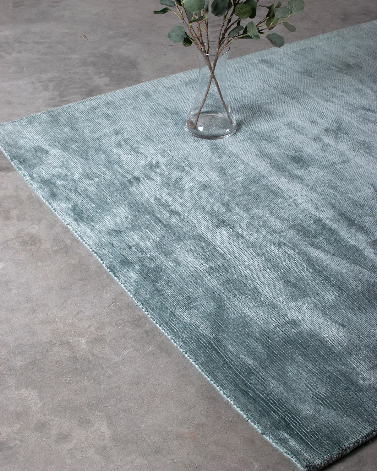 HC Interior Rugs Larvik 1960-445 Teppich Granite Green Viskose