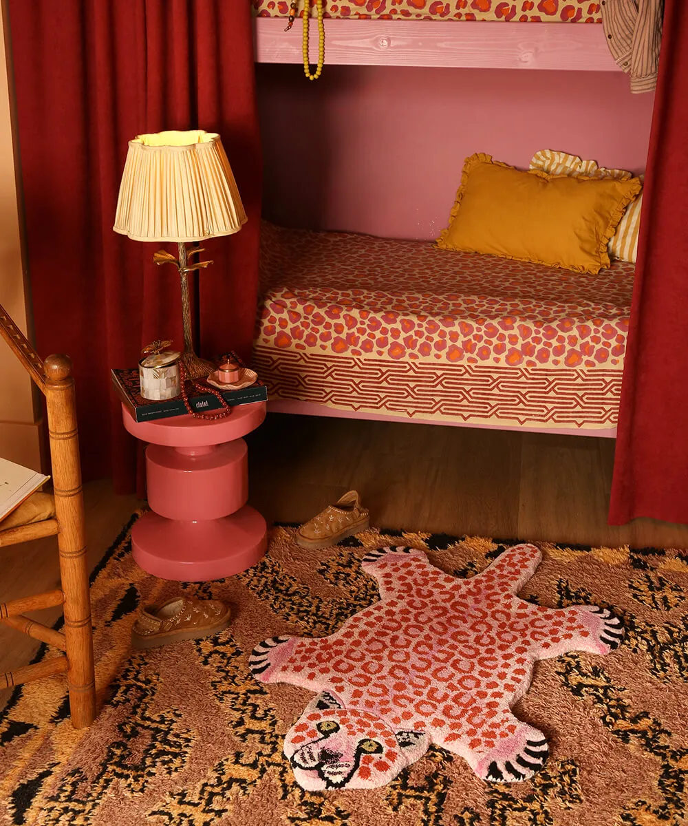Doing Goods Tapis Amis Pinky Leopard Small Teppich Wolle