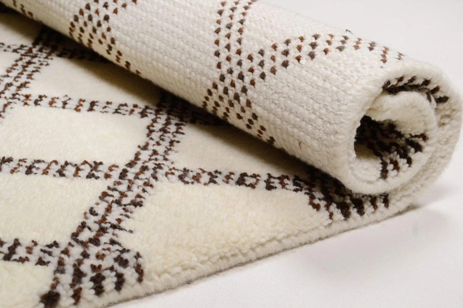 THEKO Marmoucha Berberteppich 70x140 black beige Schurwolle