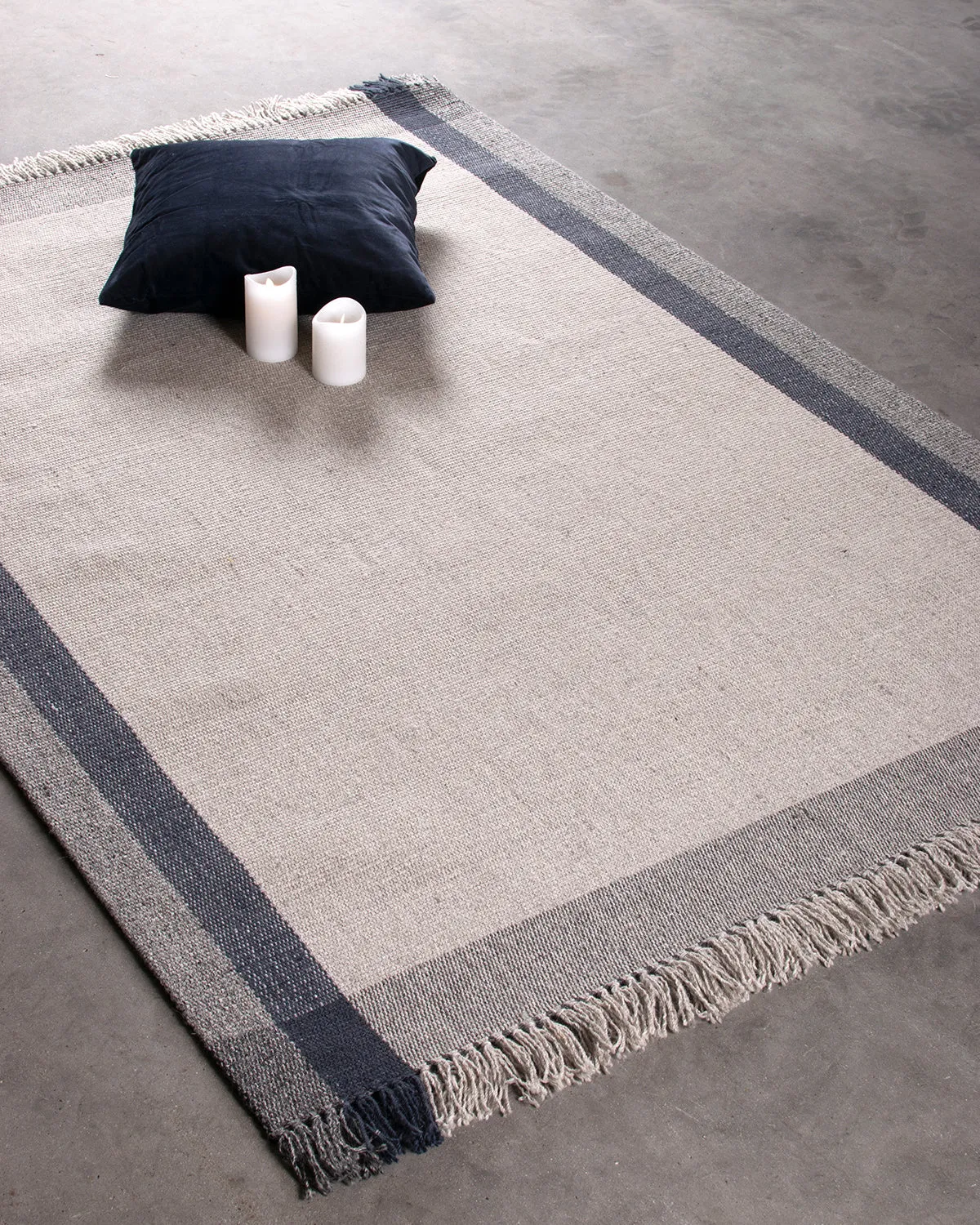 HC Interior Rugs Oslo 1170-090 Teppich Blau Schurwolle