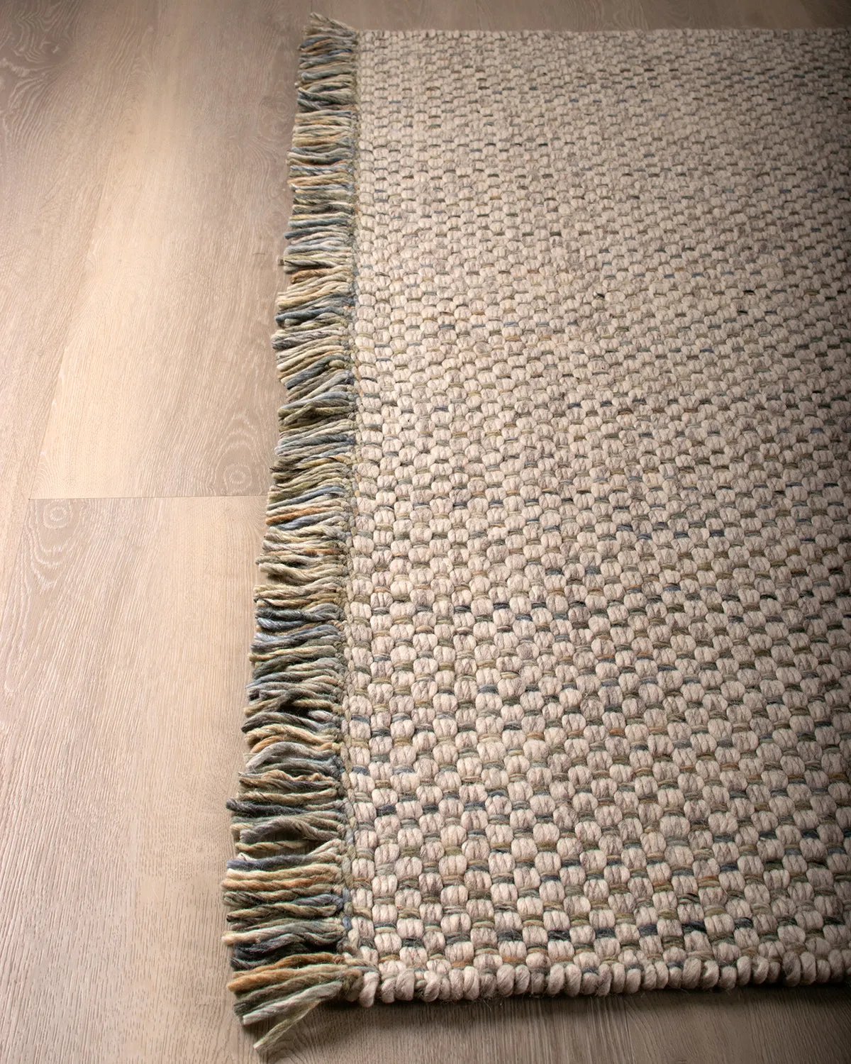 HC Interior Rugs Leeds 8001-464 Teppich Silber Olive Wolle