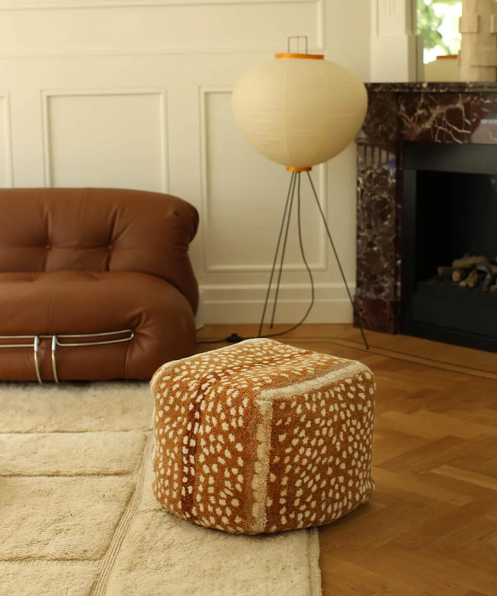 Doing Goods Fawn Small Pouf Wolle 50 cm Reh