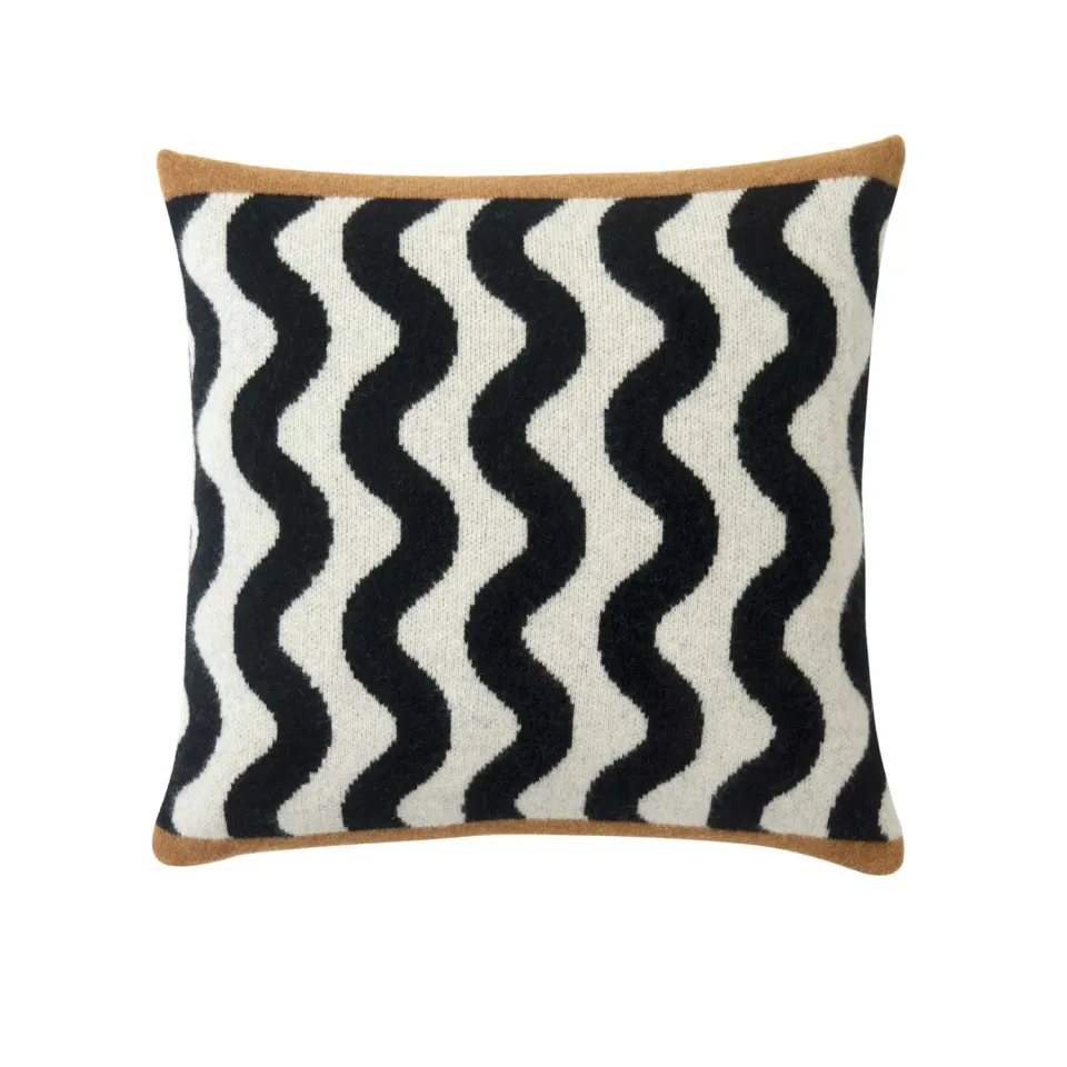 Donna Wilson Wavelength Kissen Lammwolle 50x50