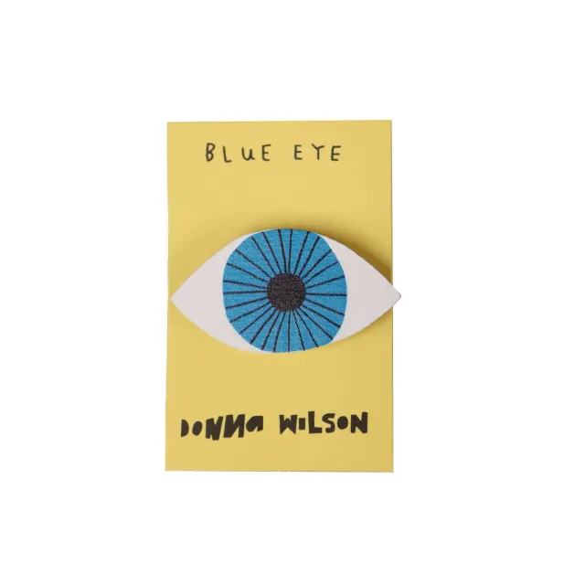 Donna Wilson Blue Eye Pin Badge Holz blau