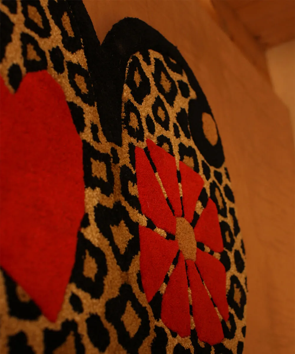 Doing Goods Loony Leopard Teppich Gross 105x85 Wolle