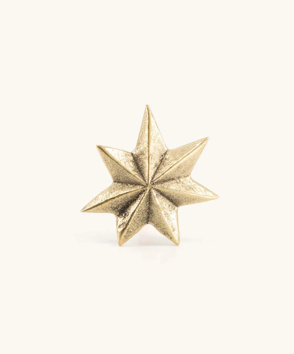 Doing Goods Oda Star Möbelknopf Messing Stern
