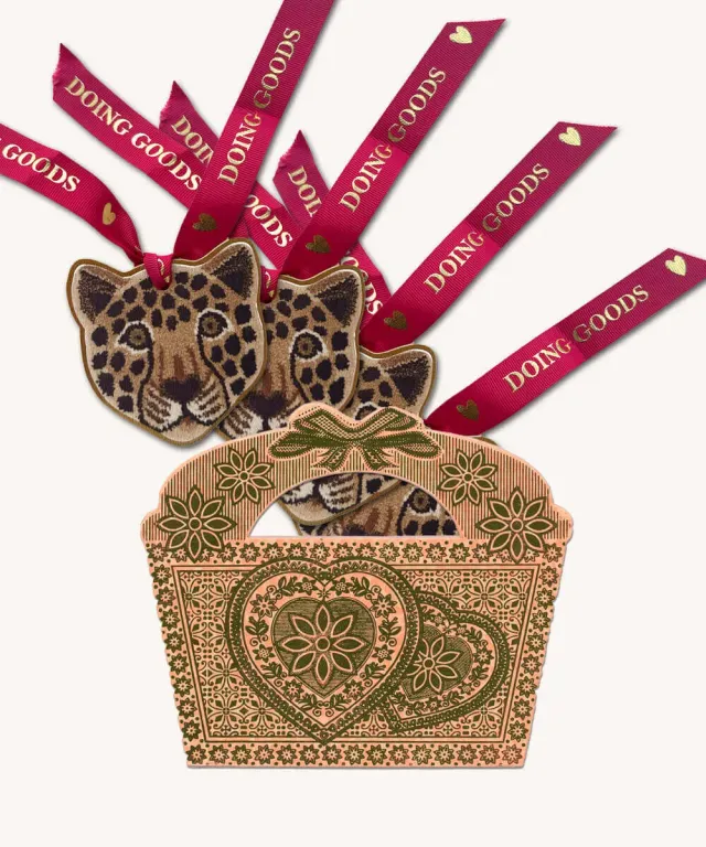 Doing Goods Loony De/À Geschenkkarte Leopard mit Satinband