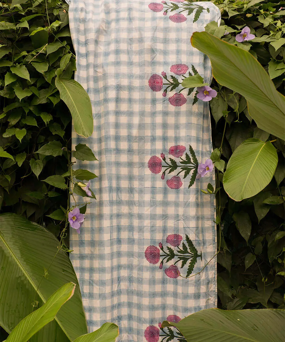 Doing Goods Iris Tischdecke 160x350 cm Bio-Baumwolle kariert