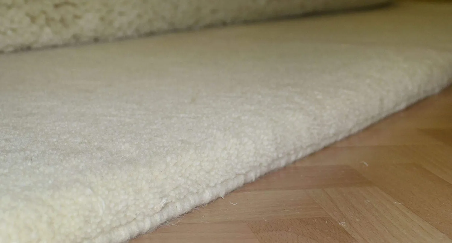 THEKO Imaba Super Teppich 40x60 Weiß Schurwolle