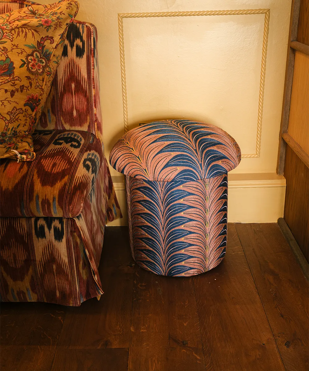 Doing Goods Milo Palm Hocker Palmen-Stickerei 45x45cm