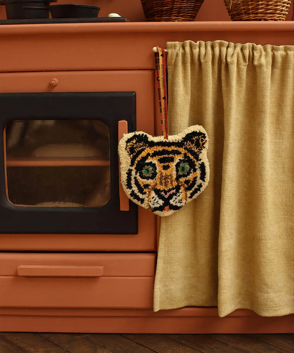 Doing Goods Tapis Amis Cloudy Tiger Wandbehang Wolle