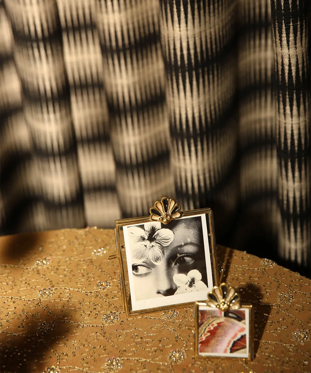 Doing Goods Rosie Roset Polaroid Bilderrahmen Messing