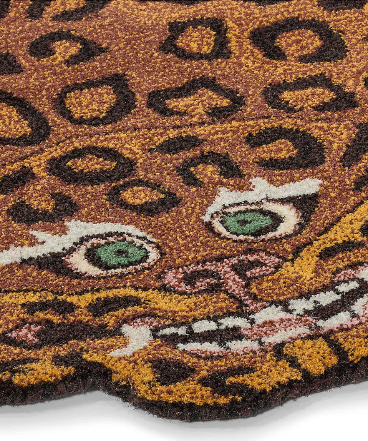 Doing Goods Tatsu Leopard Heritage Teppich Wolle