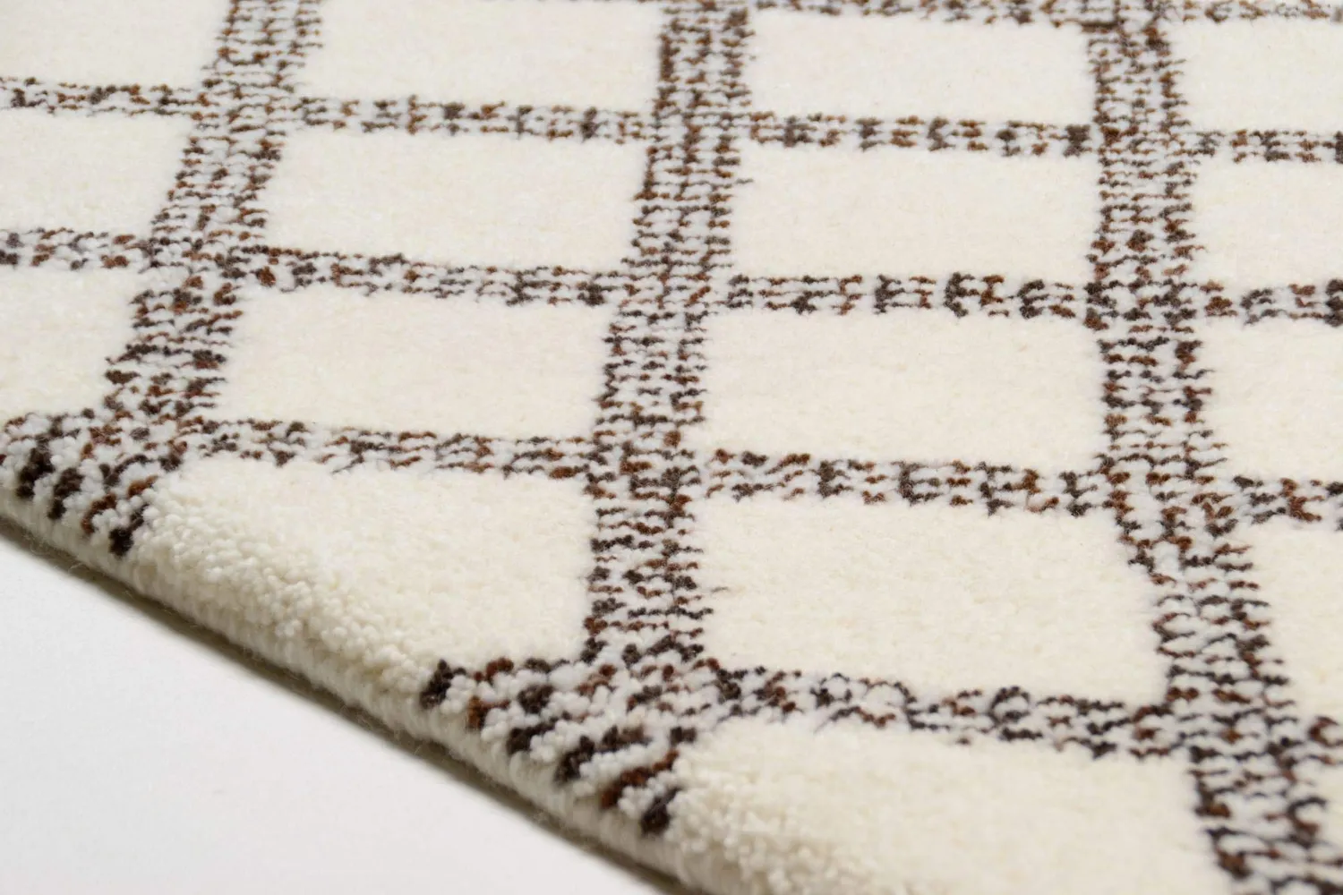 THEKO Marmoucha Berberteppich 70x140 black beige Schurwolle