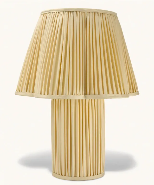 Doing Goods Myra Grande Tischlampe Seide Gelb 57cm