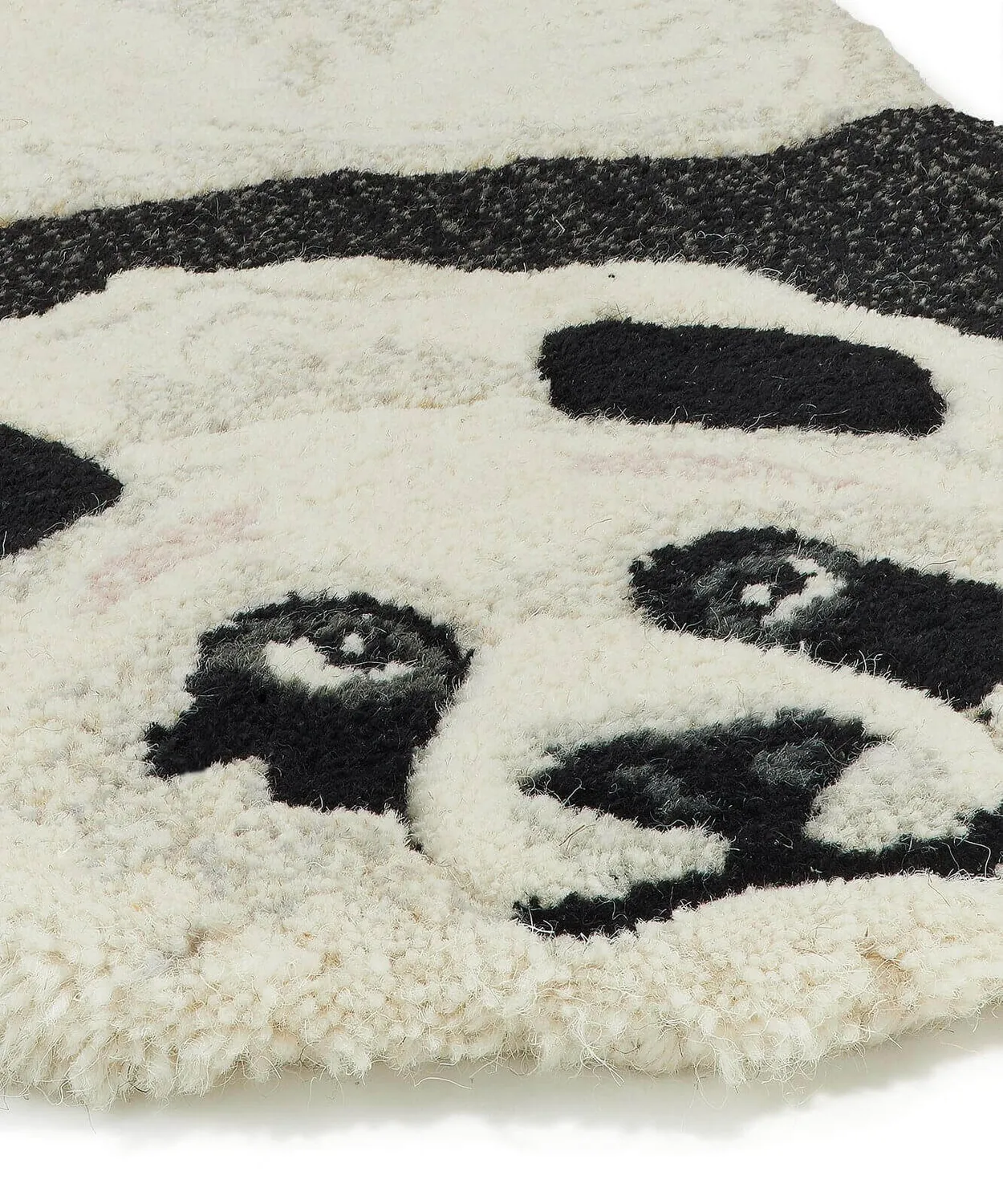 Doing Goods Plumpy Panda Teppich Small Wolle