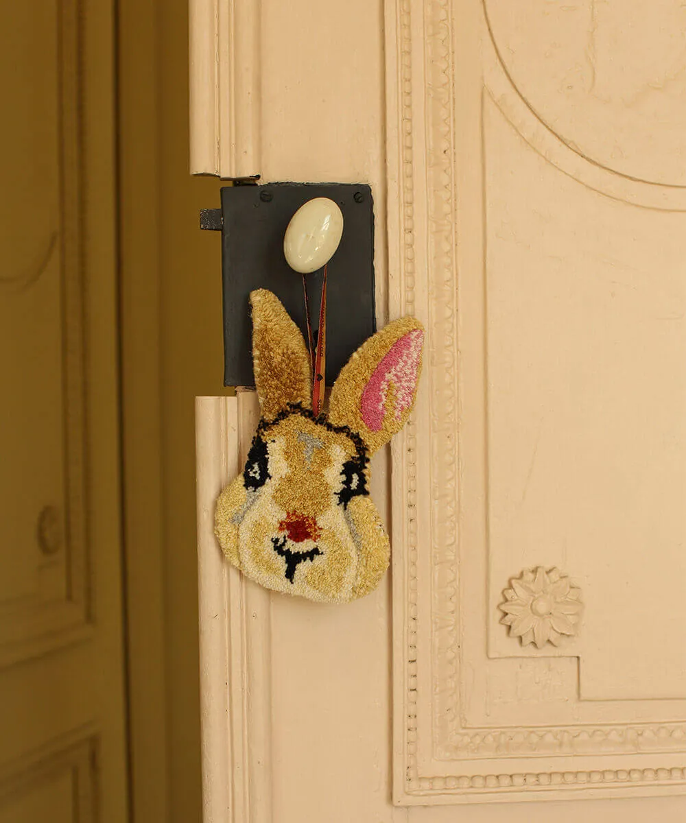 Doing Goods Betty Hase Wandanhänger Wolle mit Baumwolle