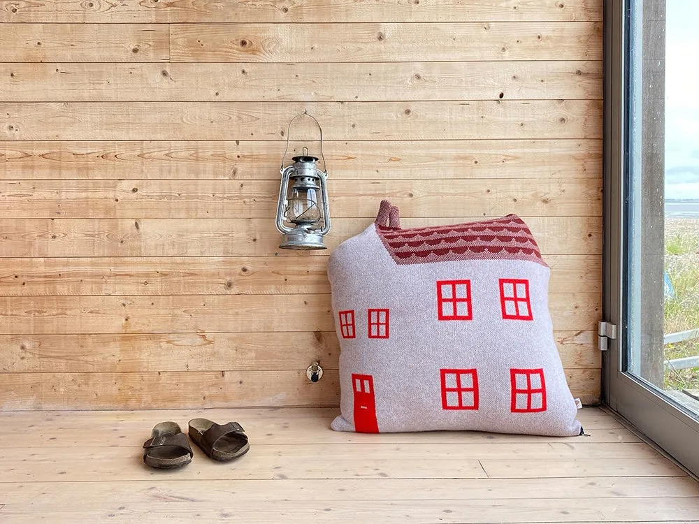 Donna Wilson House Bodenkissen Lammwolle 64cm