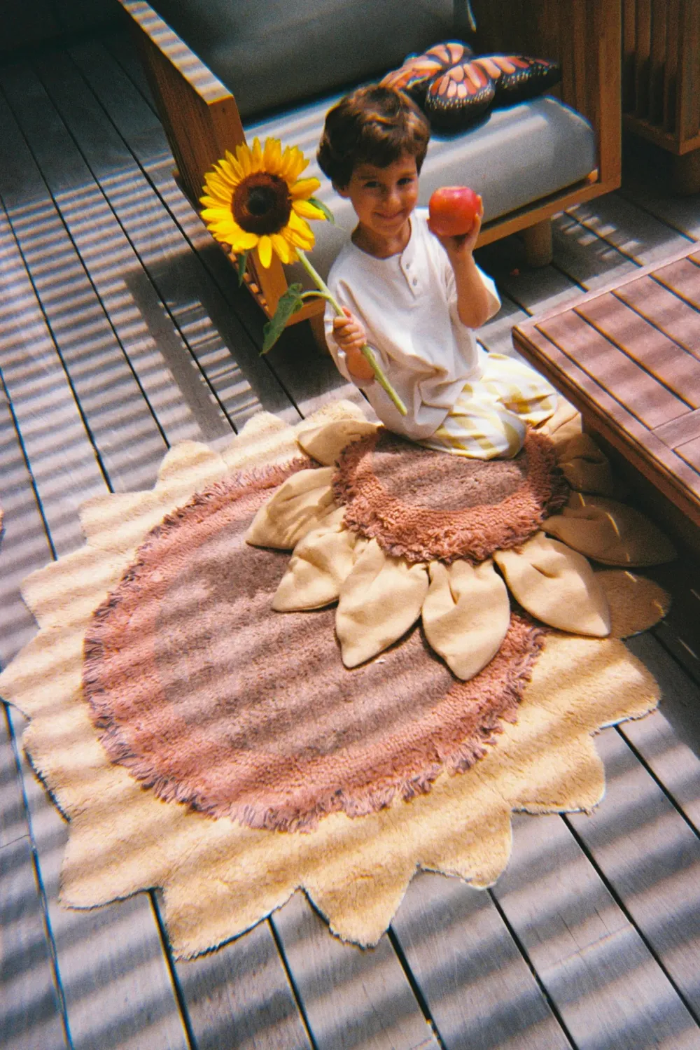 Lorena Canals Sunflower Teppich 120 cm waschbar Blütenform