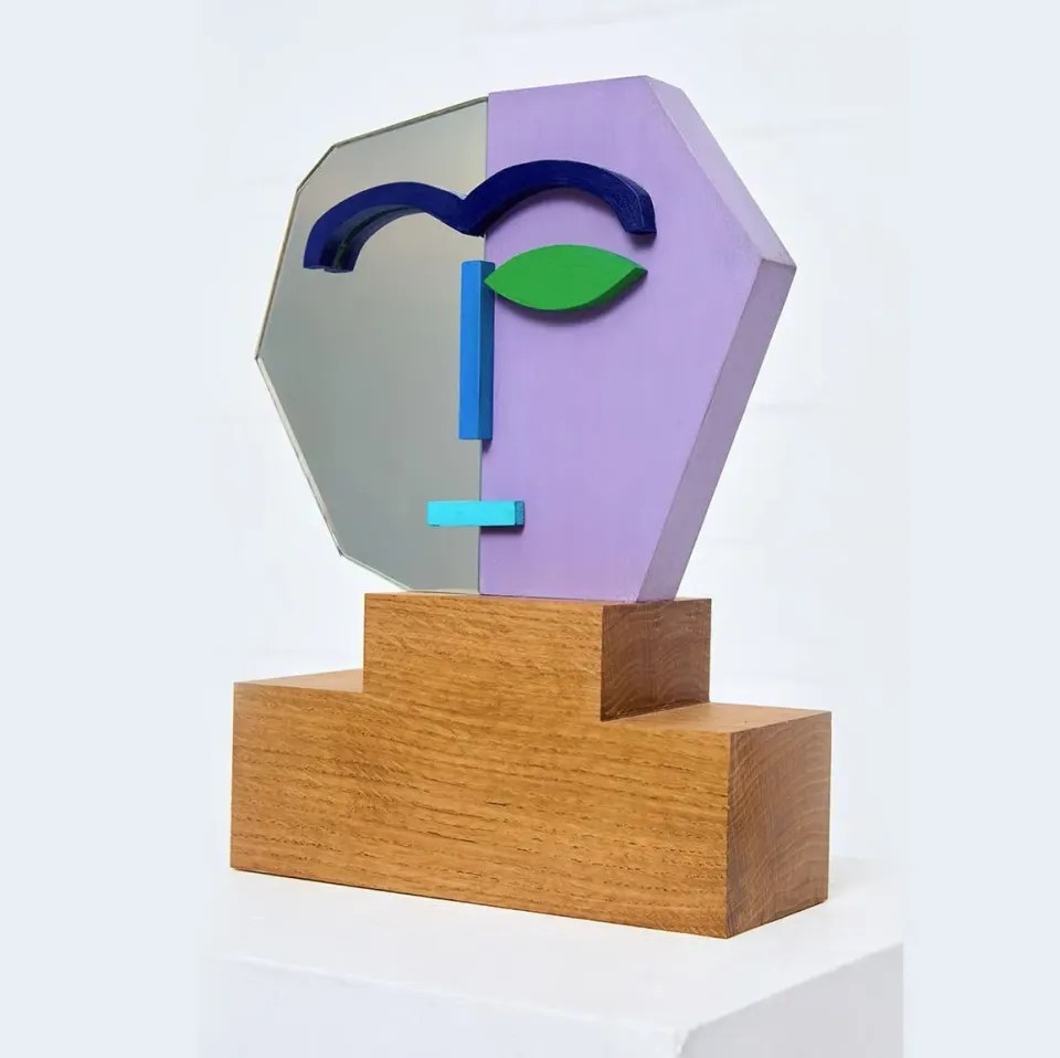 Donna Wilson Self Reflection 1 Spiegel Tisch 30 cm