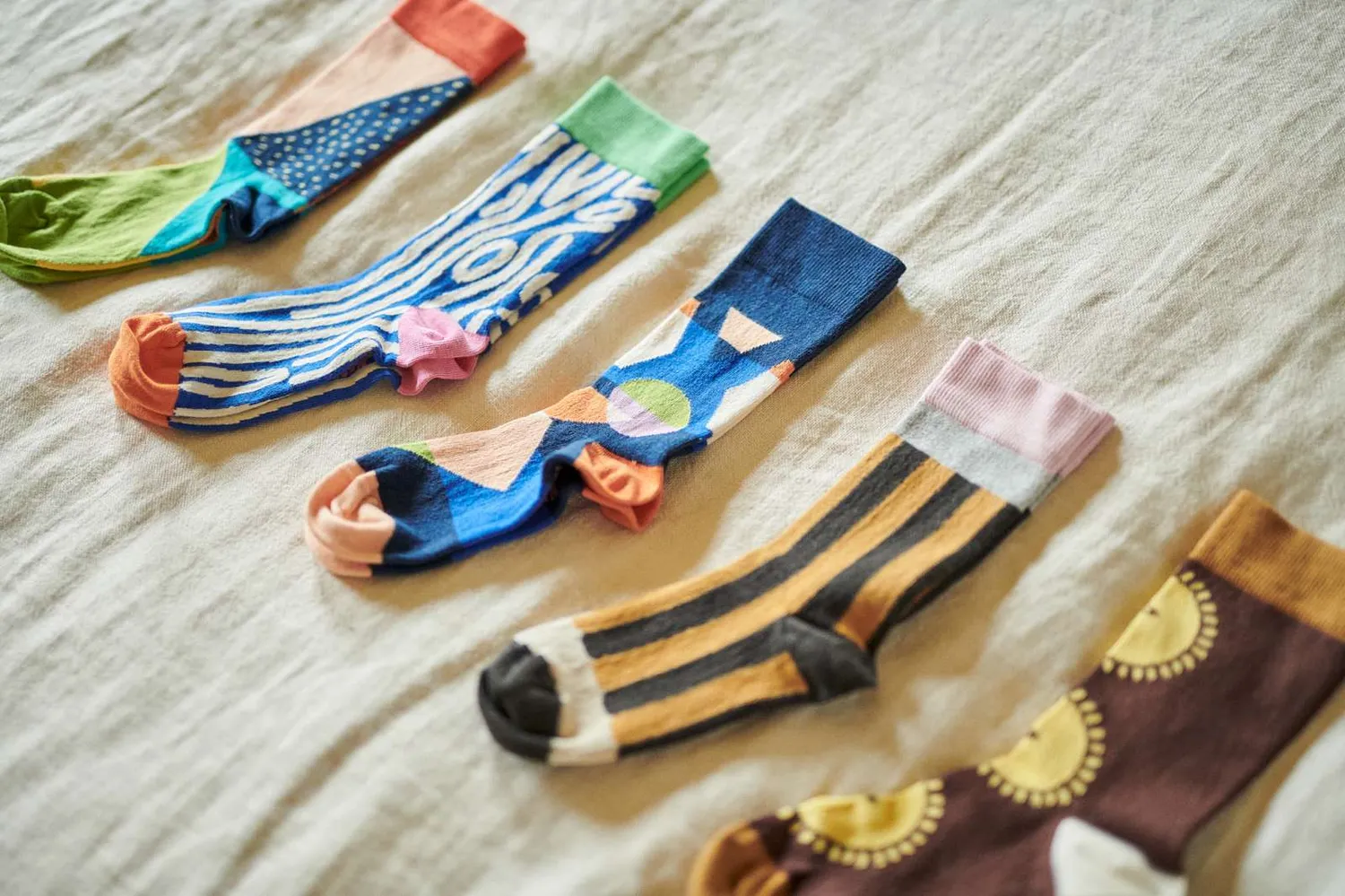 Donna Wilson Kaleido Blue Socken Bio-Baumwolle