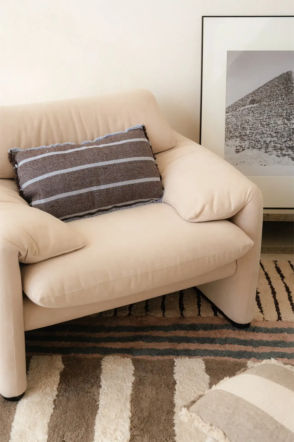 Lorena Canals Lines Navy Kissen 30x50 cm