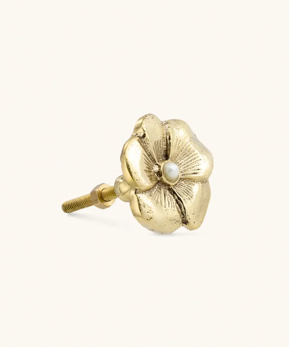 Doing Goods Zoey Fleur Möbelknopf Blume Messing gold