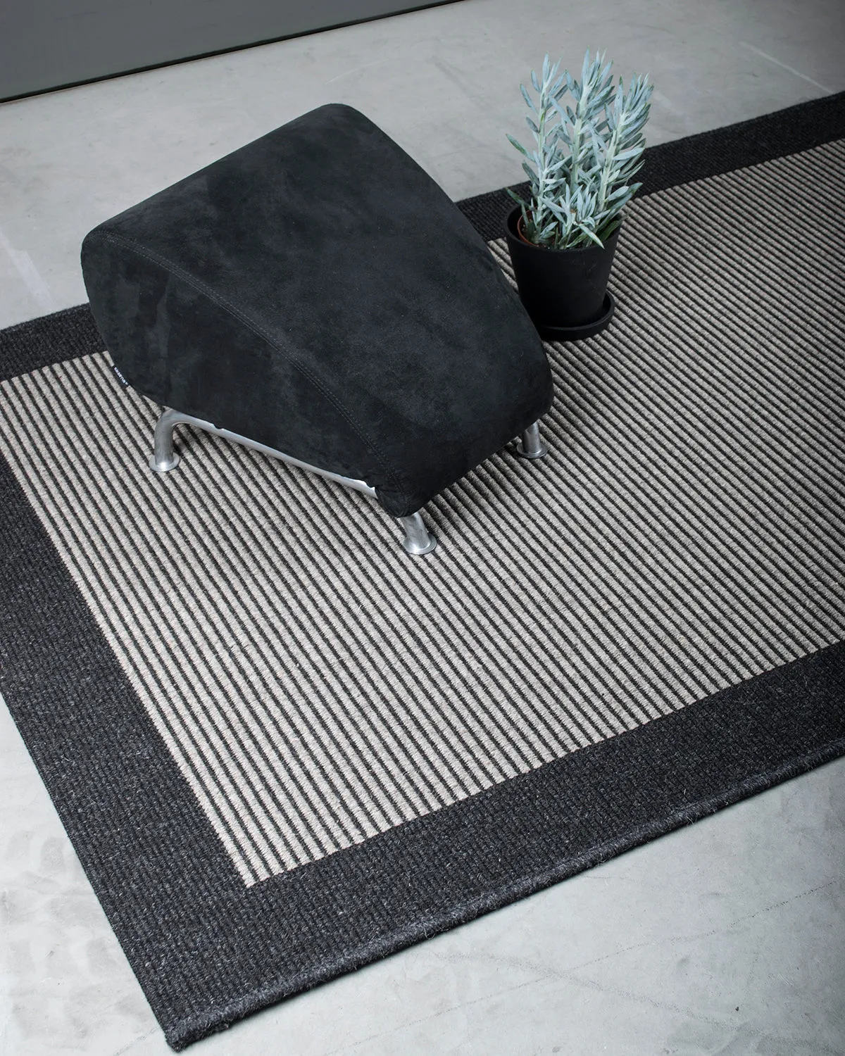 HC Interior Rugs Casablanca 15044-959 Teppich Dunkelgrau flach