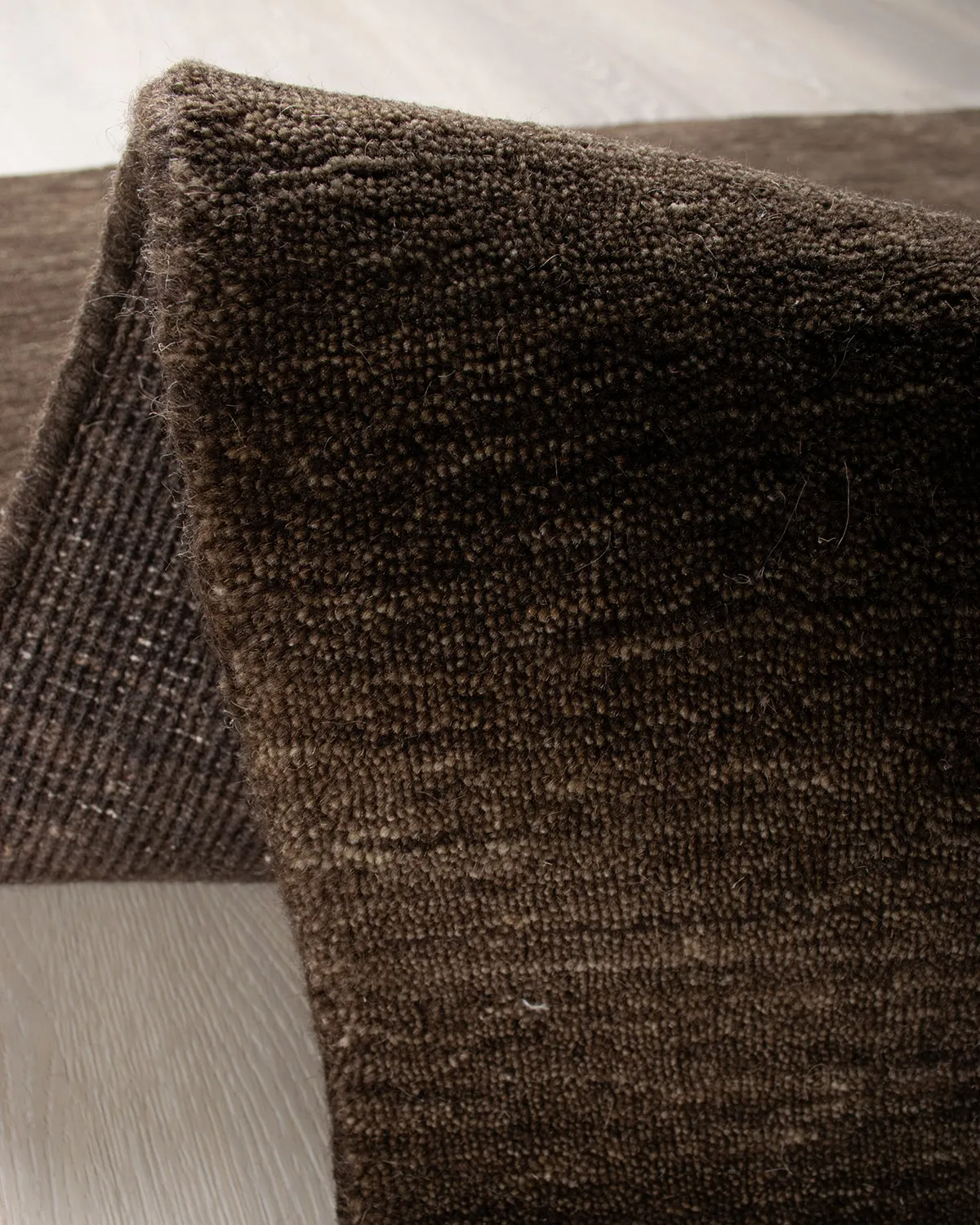 HC Interior Rugs Kronborg 8900-777 Teppich Coffee Wollteppich