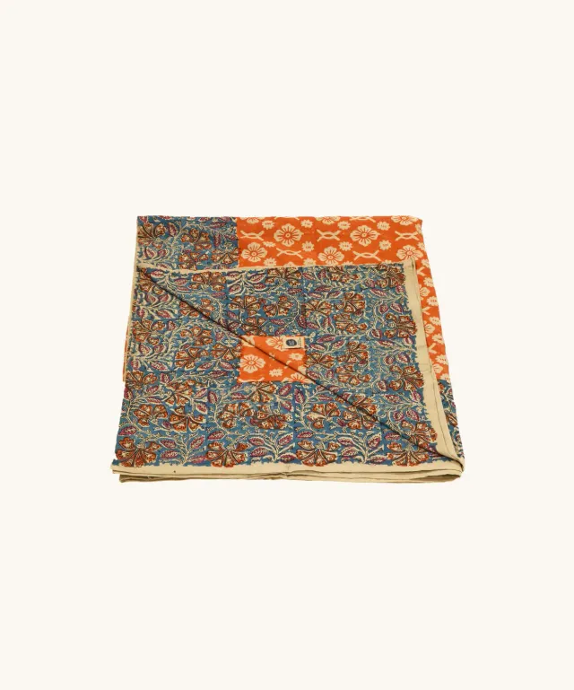 Doing Goods Ulla Simple Decke 220x140 orange mit Tasche