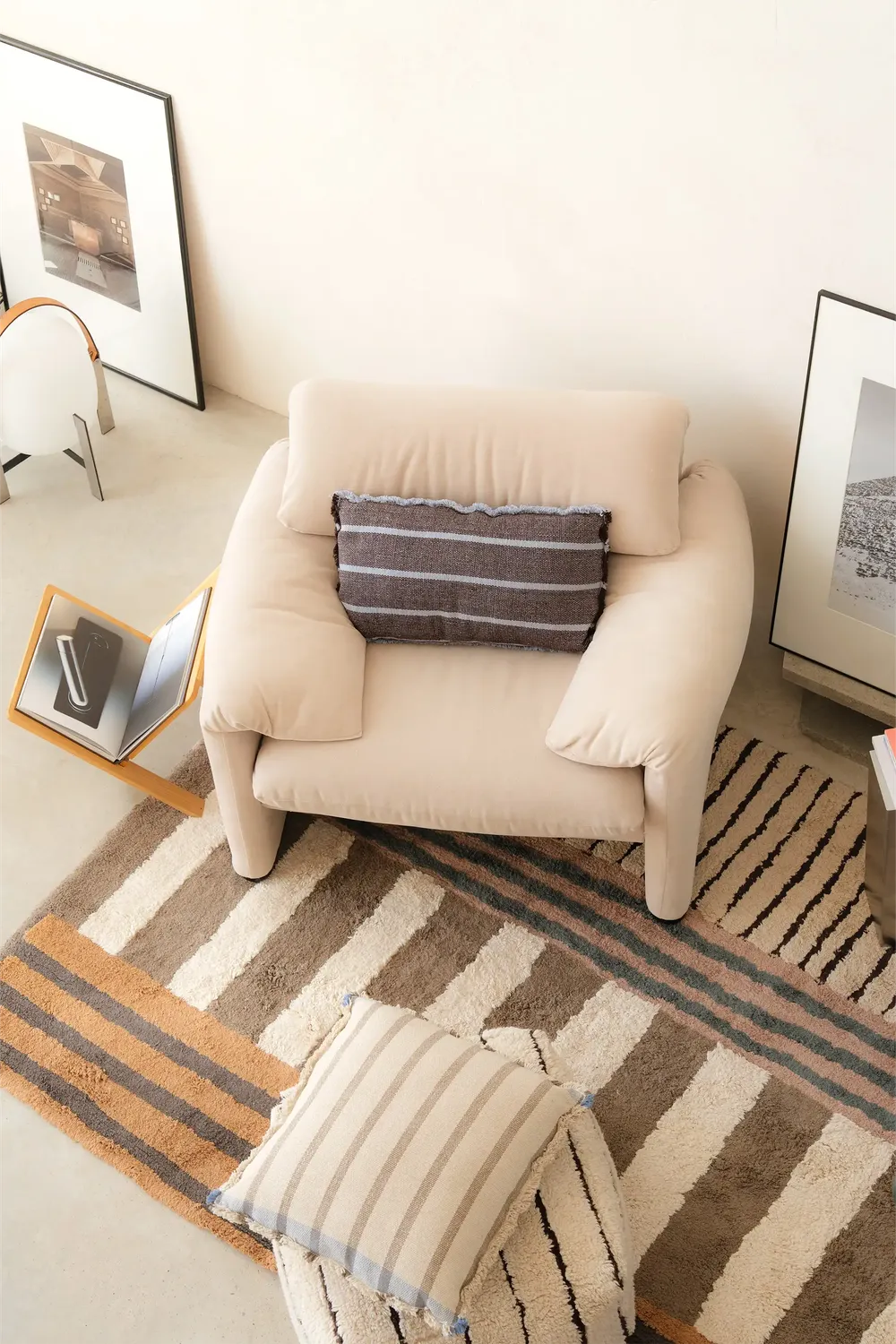 Lorena Canals Lines Navy Kissen 30x50 cm