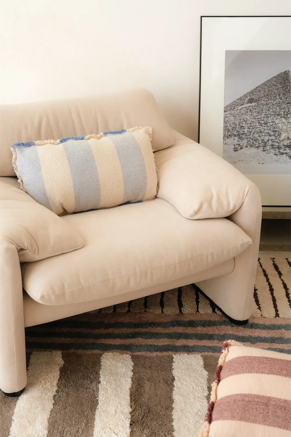 Lorena Canals Lines Blue Kissen 30x50 cm Handweb Blau