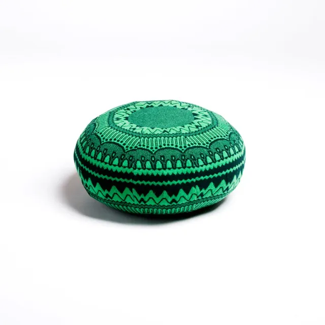 Donna Wilson Ernest ZigZag Pouf grün 60 cm