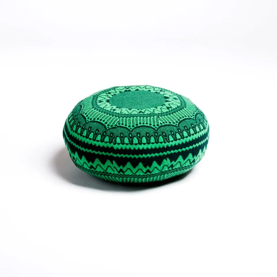 Donna Wilson Ernest ZigZag Pouf grün 60 cm