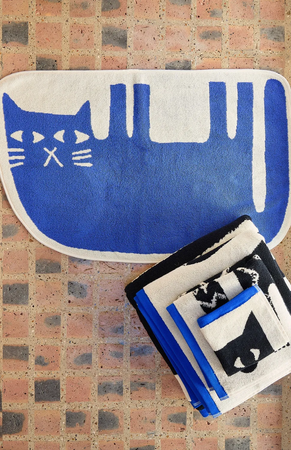 Donna Wilson Lazy Cat Badematte Baumwolle 50x75 cm