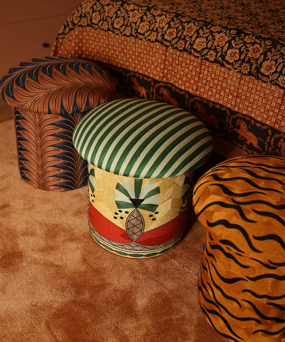 Doing Goods Paloma Palmier Hocker bestickt Palme Baumwolle