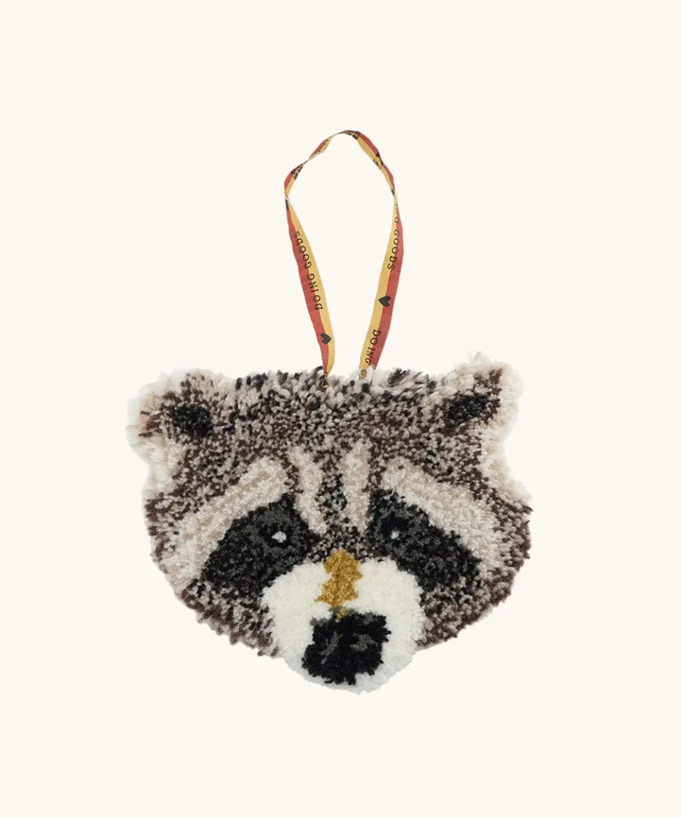 Doing Goods Rowdy Waschbär Wandanhänger Wolle 20x16 cm braun