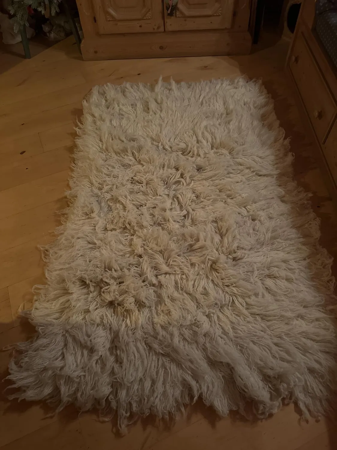 THEKO Flokos XXL Flokati 100cm Rund Natur Schurwolle