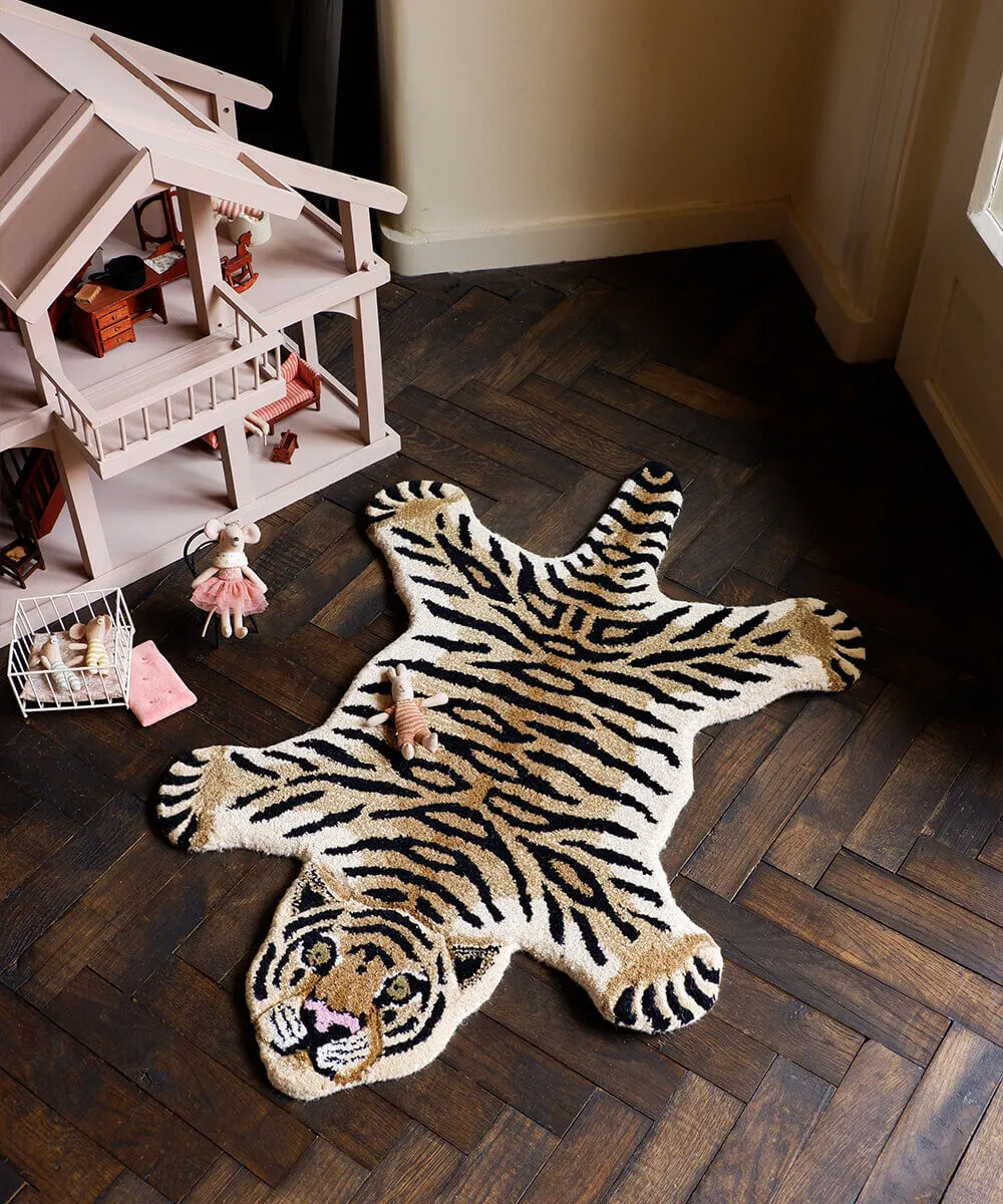 Doing Goods Tapis Amis Drowsy Tiger Small Teppich Wolle