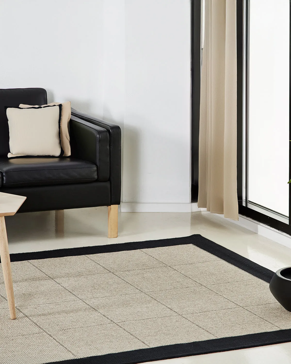 HC Interior Rugs Casablanca 15022-032 Teppich Schwarz Wolle